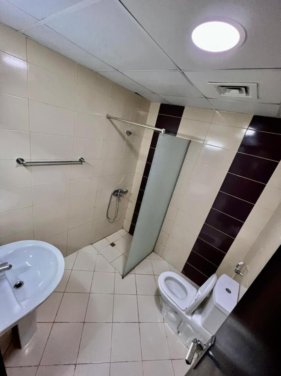 Peaceful Partition Near Mall Of The Emirates منزل للإقامة دبي